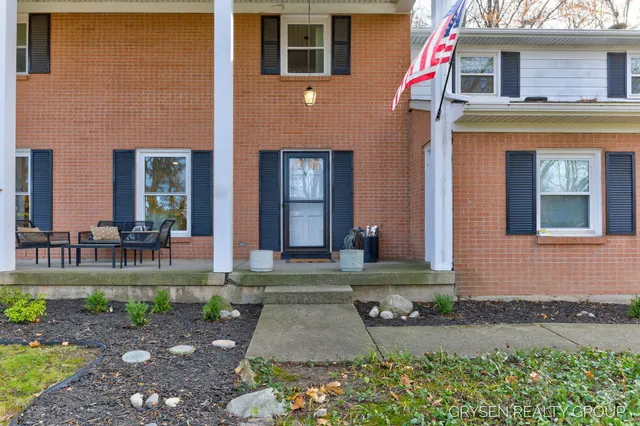 $775,000 | 2735 Barfield Drive Southeast, Grand Rapids, MI 49546