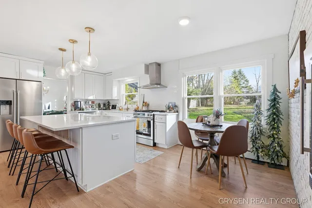 $775,000 | 2735 Barfield Drive Southeast, Grand Rapids, MI 49546