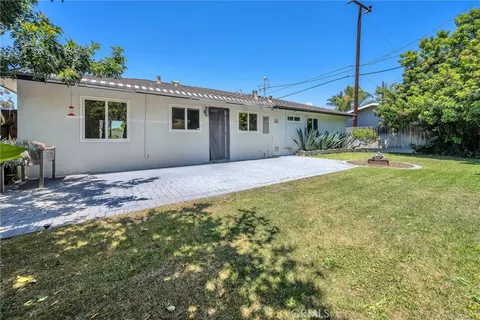 $1,350,000 | 3132 Samoa Place, Costa Mesa, CA 92626
