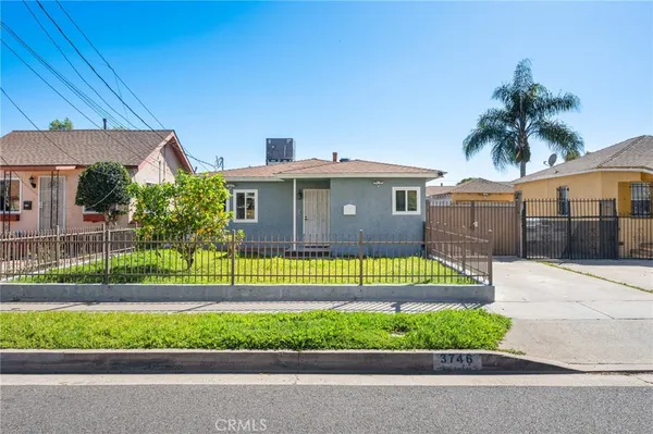 $3,500 | 3746 West 111th Street, Inglewood, CA 90303