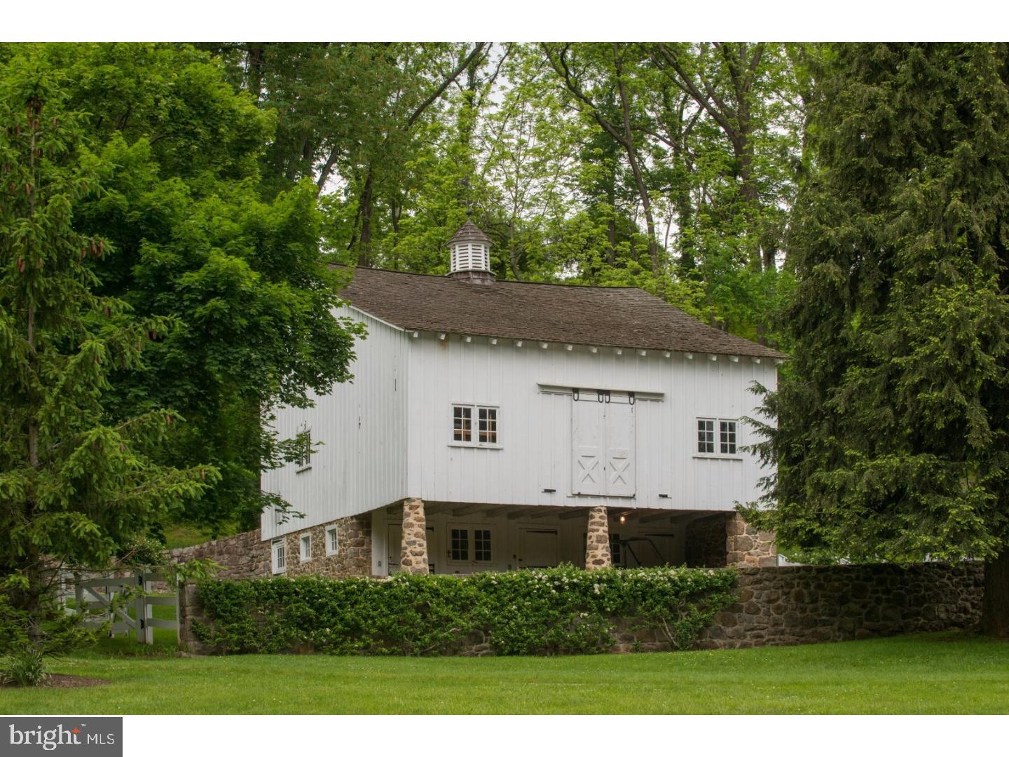928 Garrett Mill Road Newtown Square, PA 19073 - Photo 21 of 24 Barn