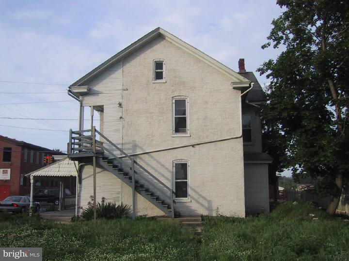 649 Main Street Akron, PA 17501 - Photo 15 of 15 Gallery Image 15
