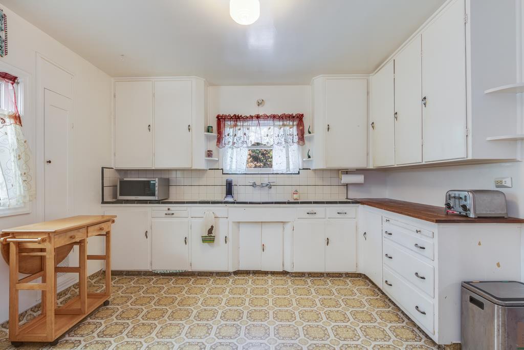 303 Manfre Road Watsonville, CA 95076 - Photo 14 of 30 Gallery Image 14