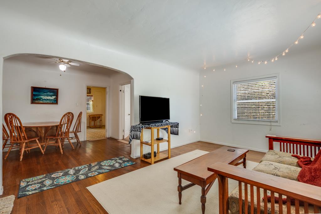 303 Manfre Road Watsonville, CA 95076 - Photo 6 of 30 Gallery Image 6