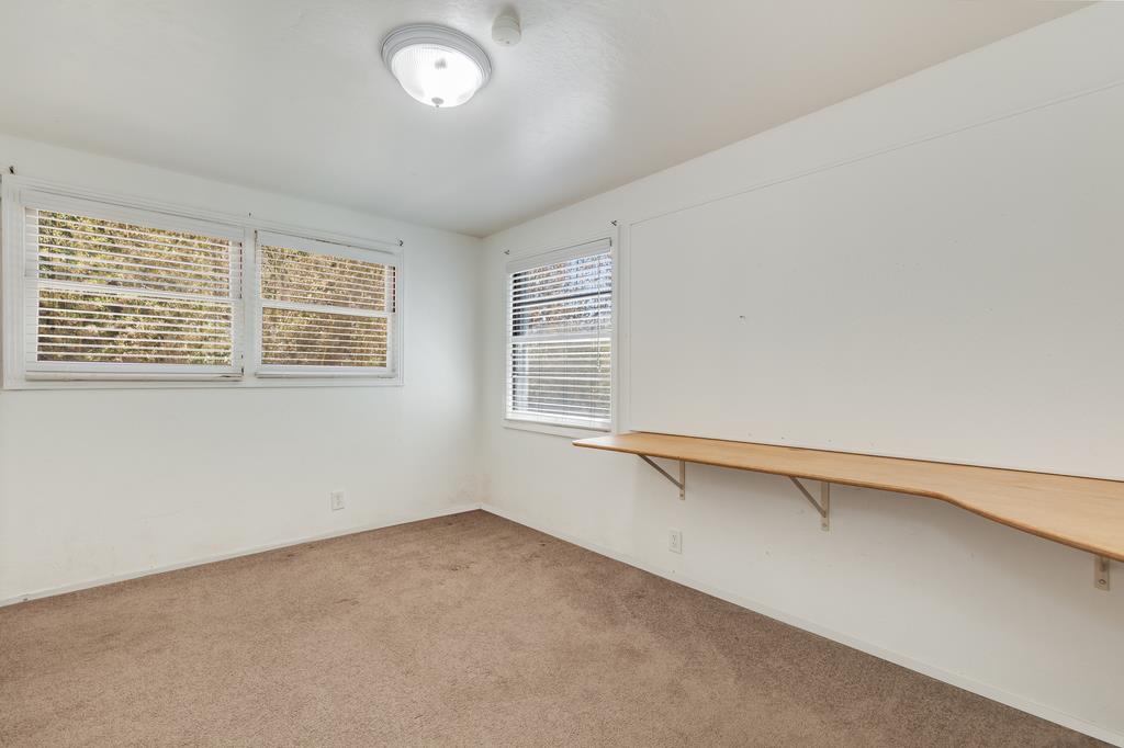303 Manfre Road Watsonville, CA 95076 - Photo 7 of 30 Gallery Image 7
