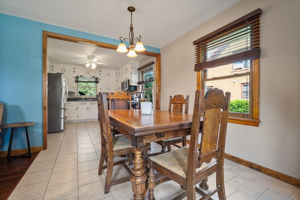 304 West Elm Street Fairbury, IL 61739 - Photo 13 of 38