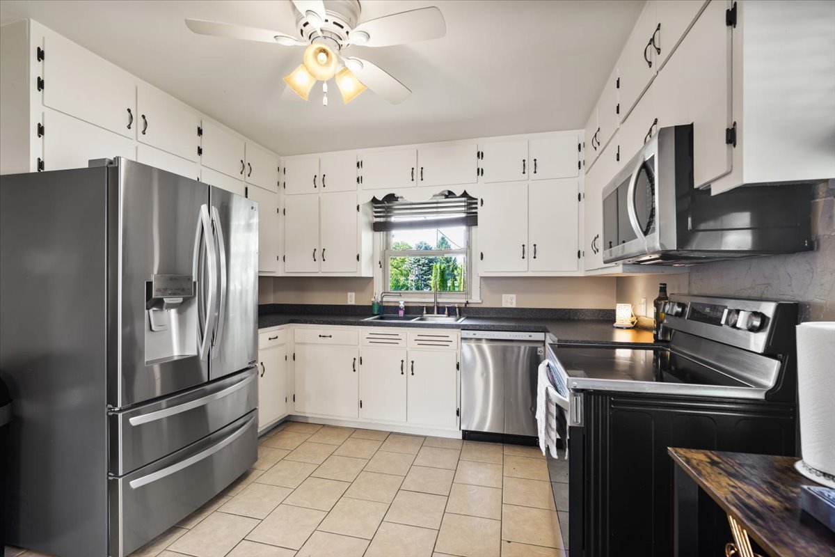 304 West Elm Street Fairbury, IL 61739 - Photo 14 of 38