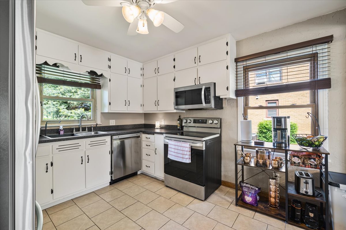 304 West Elm Street Fairbury, IL 61739 - Photo 15 of 38