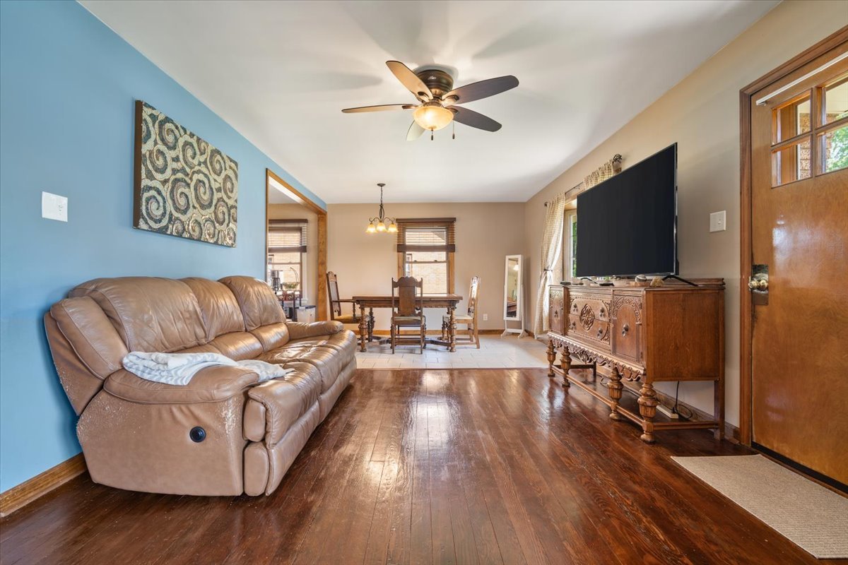 304 West Elm Street Fairbury, IL 61739 - Photo 17 of 38