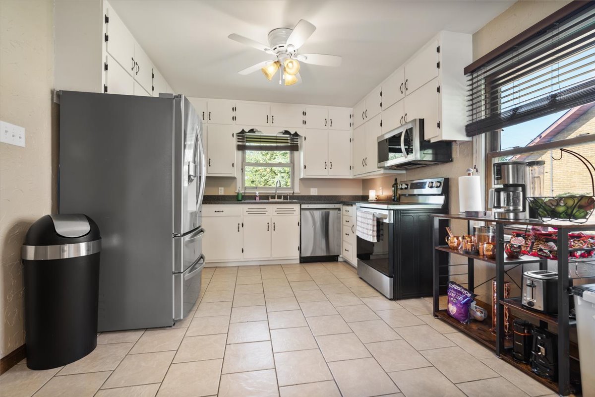 304 West Elm Street Fairbury, IL 61739 - Photo 19 of 38