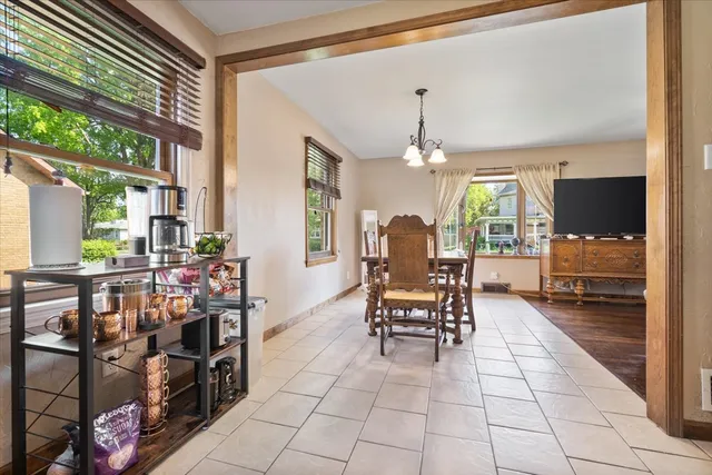 $185,000 | 304 West Elm Street, Fairbury, IL 61739