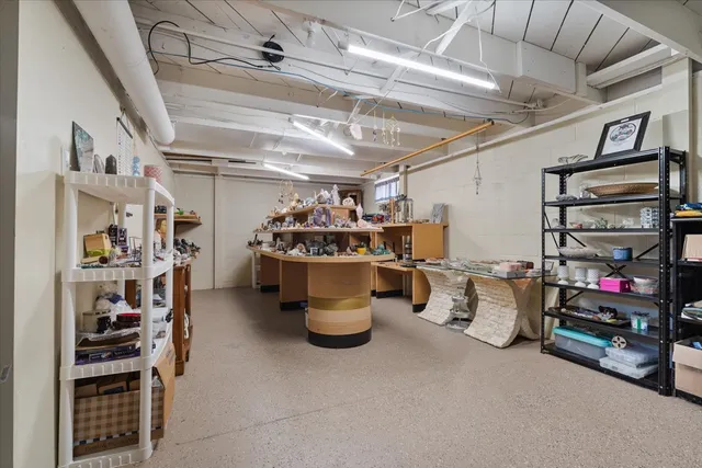 $185,000 | 304 West Elm Street, Fairbury, IL 61739