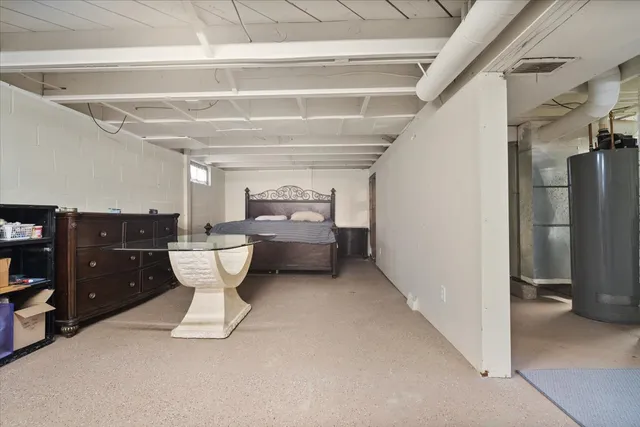 $185,000 | 304 West Elm Street, Fairbury, IL 61739