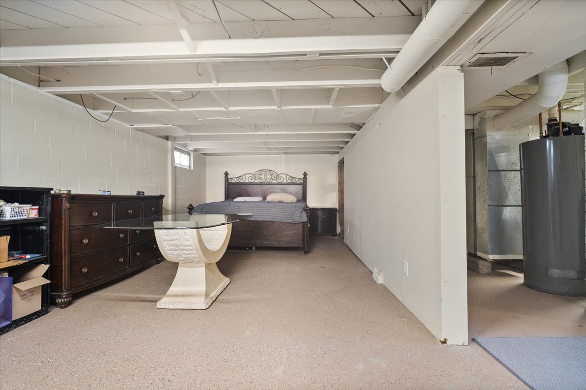 304 West Elm Street Fairbury, IL 61739 - Photo 33 of 38