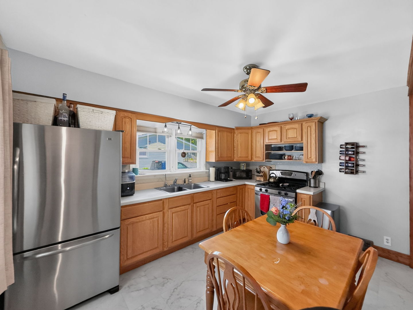 908 North 9th Street Rochelle, IL 61068 - Photo 8 of 29