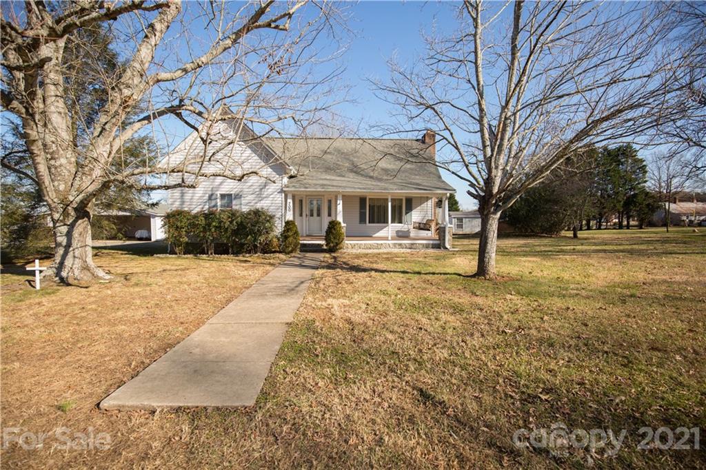 200 Hiddenite Church Road Hiddenite, NC 28636 - Photo 1 of 20 a view of road with trees