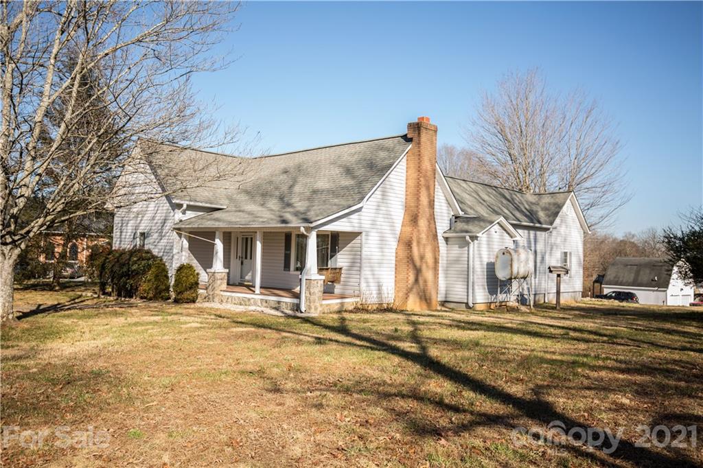 200 Hiddenite Church Road Hiddenite, NC 28636 - Photo 2 of 20 a view of a building with a street