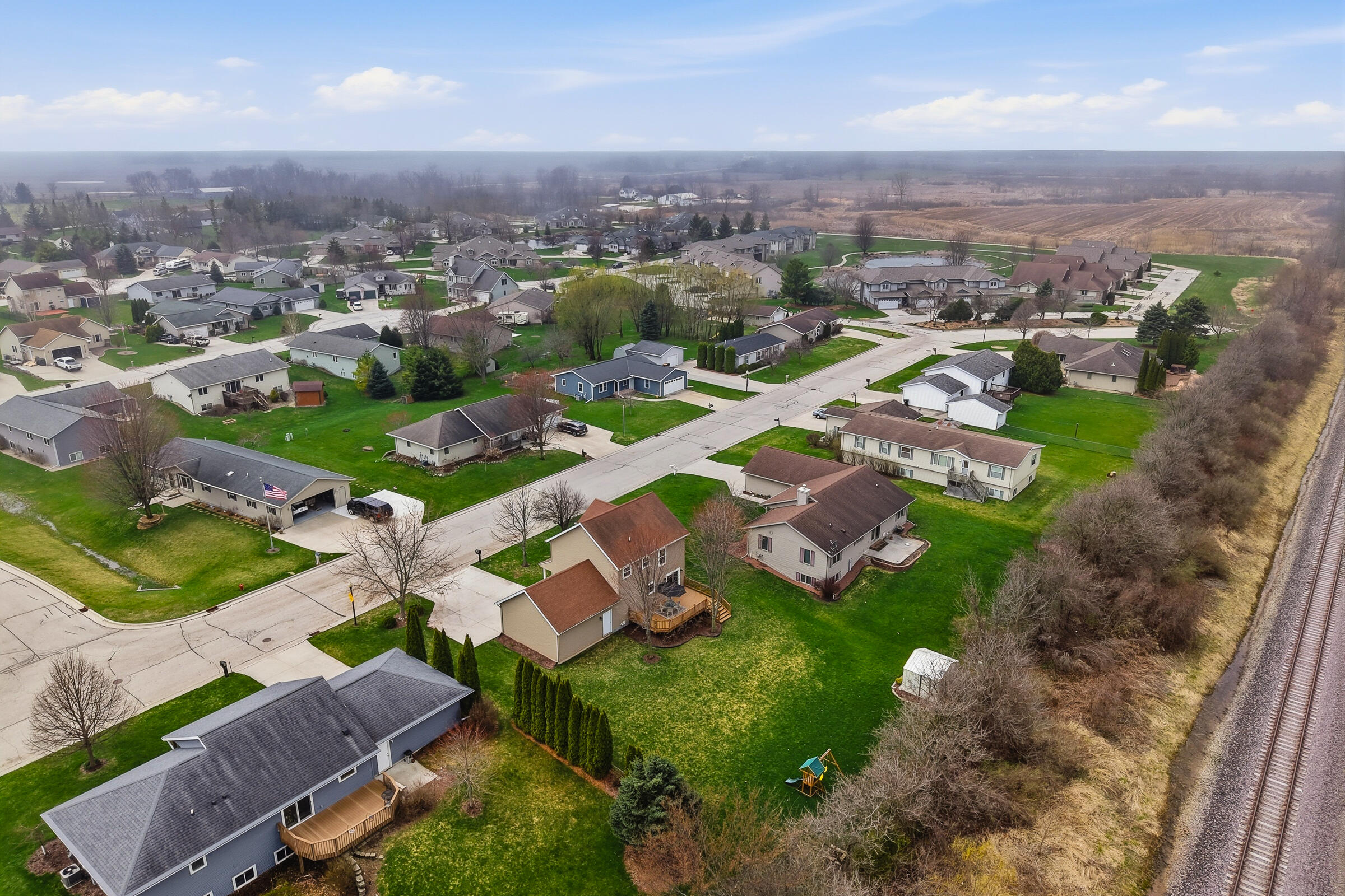 1600 Falcon Way Sheboygan Falls, WI 53085 - Photo 31 of 45 Overhead View