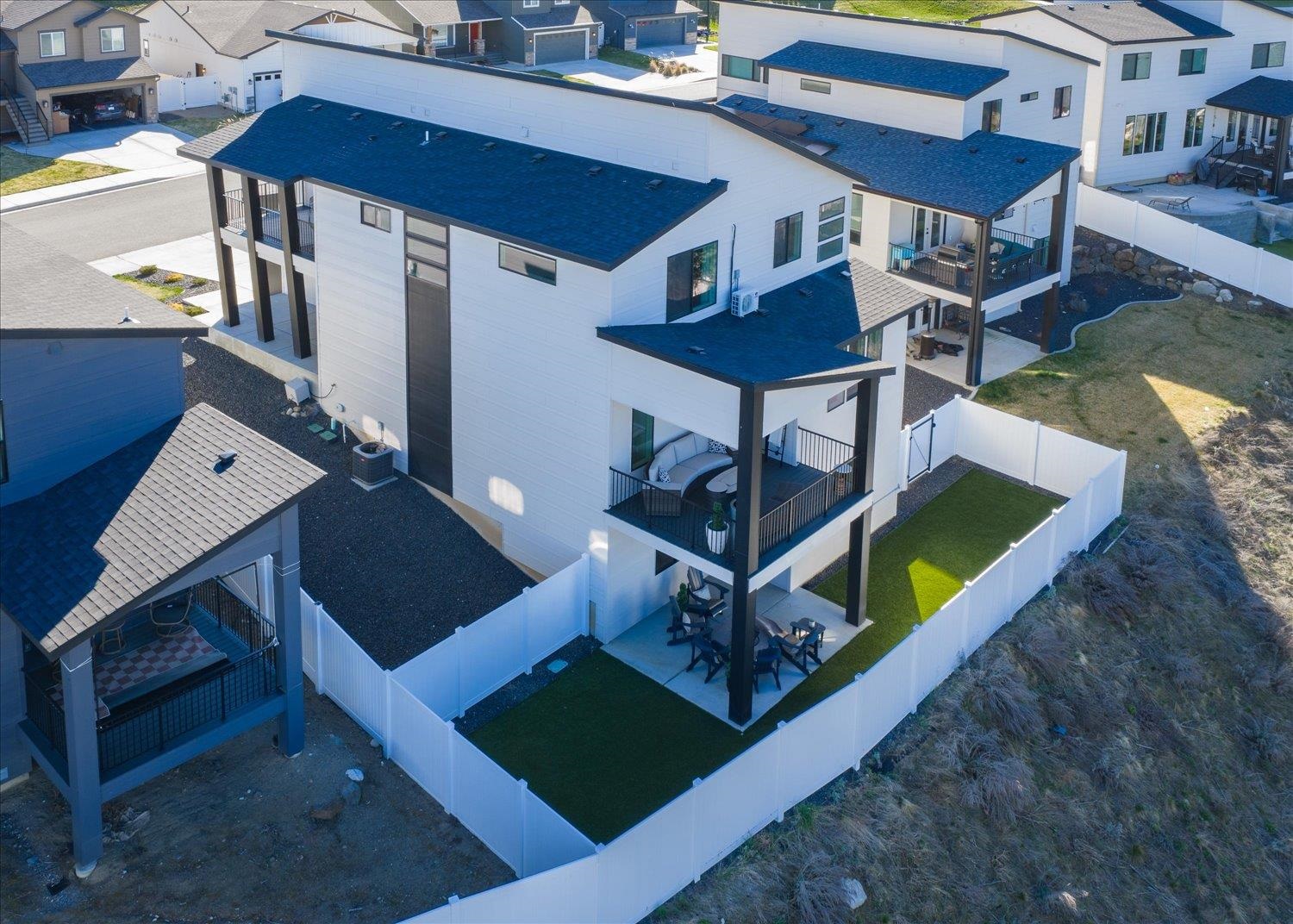 1216 South Greenacres Road Greenacres, WA 99016 - Photo 35 of 36