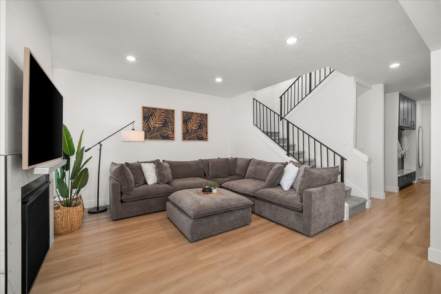 1216 South Greenacres Road Greenacres, WA 99016 - Photo 8 of 36