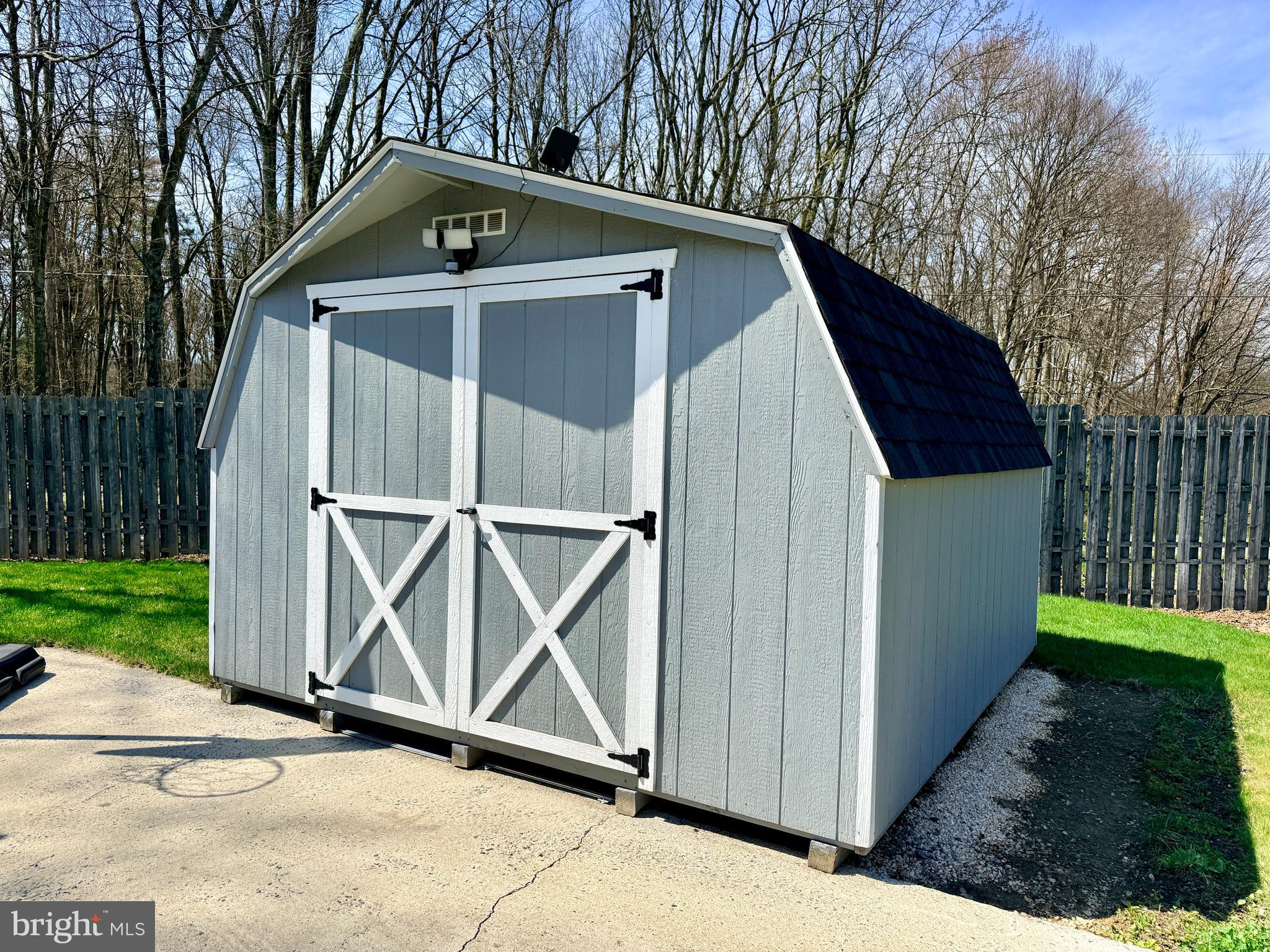 12 Spirit Court New Ringgold, PA 17960 - Photo 6 of 36 Shed
