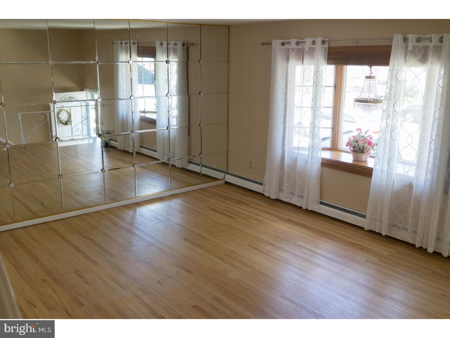 3520 Byrne Road Philadelphia, PA 19154 - Photo 7 of 23 Gallery Image 7
