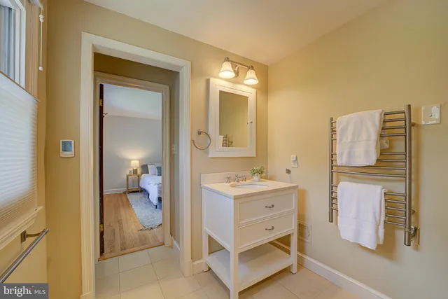 $639,000 | 6717 44th Avenue, Hyattsville, MD 20782