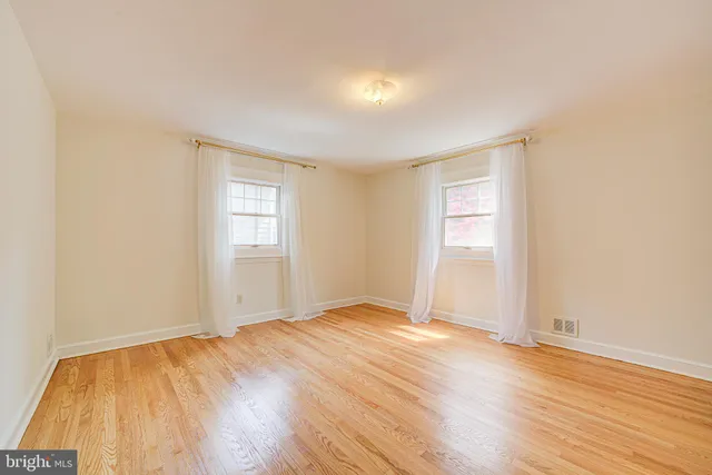 $639,000 | 6717 44th Avenue, Hyattsville, MD 20782