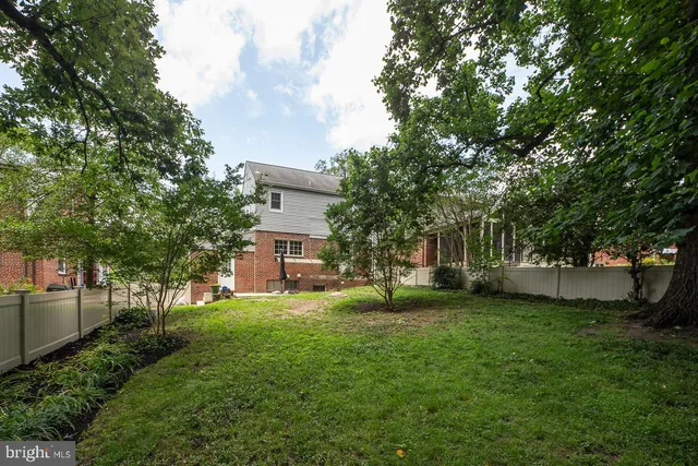 $639,000 | 6717 44th Avenue, Hyattsville, MD 20782