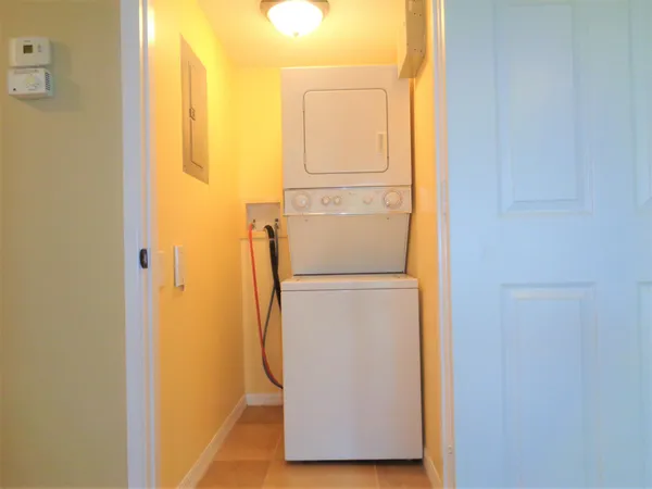 $1,500 | 1650 North 42ND Circle, Unit 206, Vero Beach, FL 32967