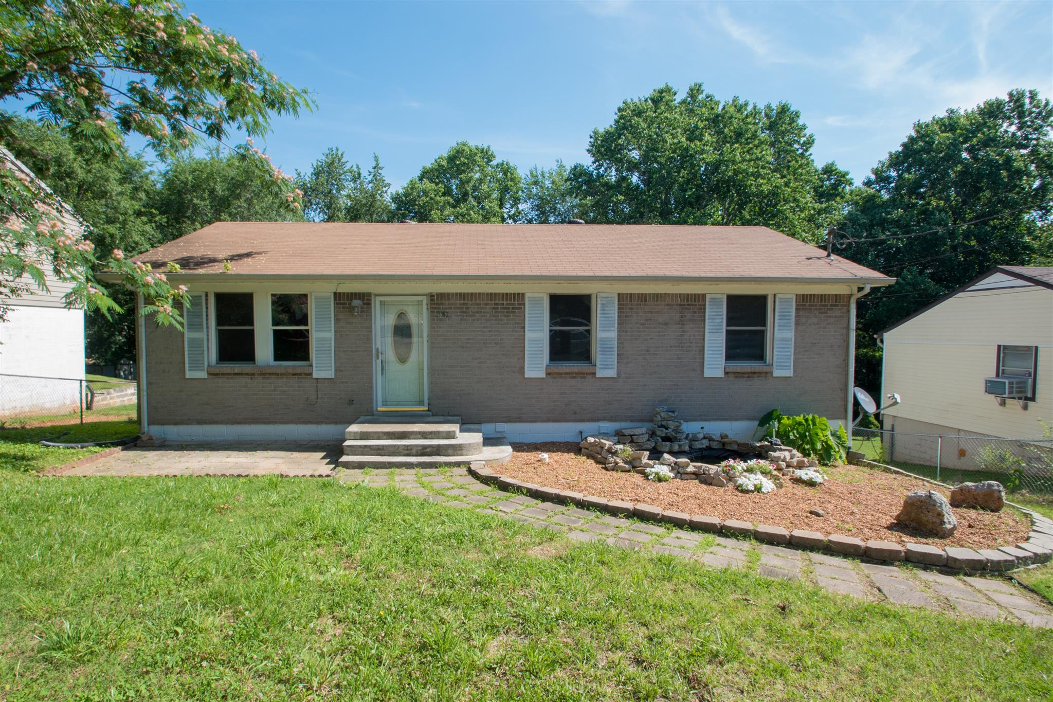 251 Raintree Drive Clarksville, TN 37042 - Photo 1 of 17 Gallery Image 1