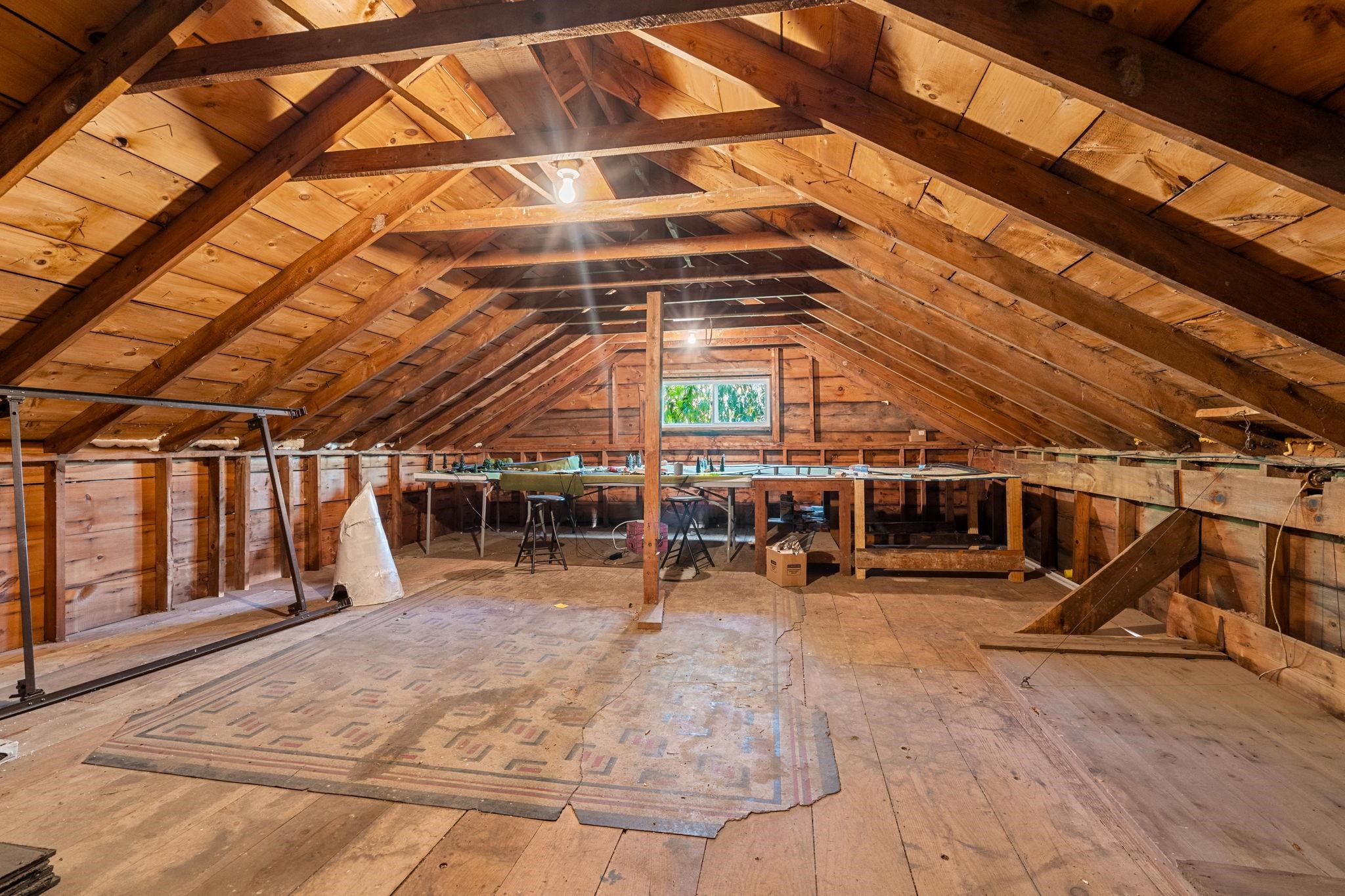 239 Thorndike Road Weare, NH 03281 - Photo 27 of 39 Gallery Image 27