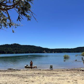 16878 Pasquale Road Nevada City, CA 95959 - Photo 32 of 36 a view of a lake with houses