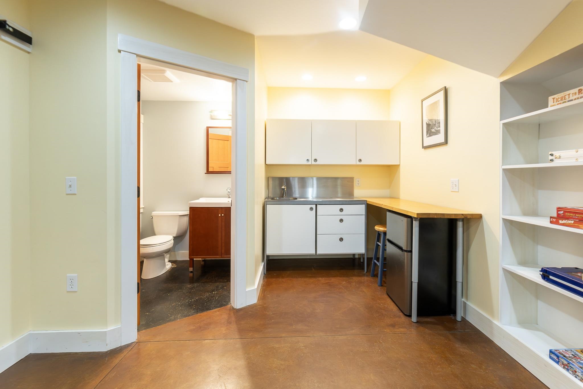 57 Sundback Lane Norwich, VT 05055 - Photo 37 of 55