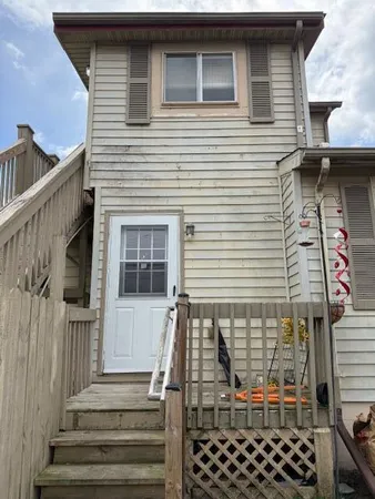 $219,000 | 840 Superior Boulevard, Wyandotte, MI 48192