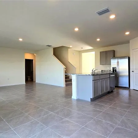 $3,300 | 31375 Penny Surf Loop, Wesley Chapel, FL 33545