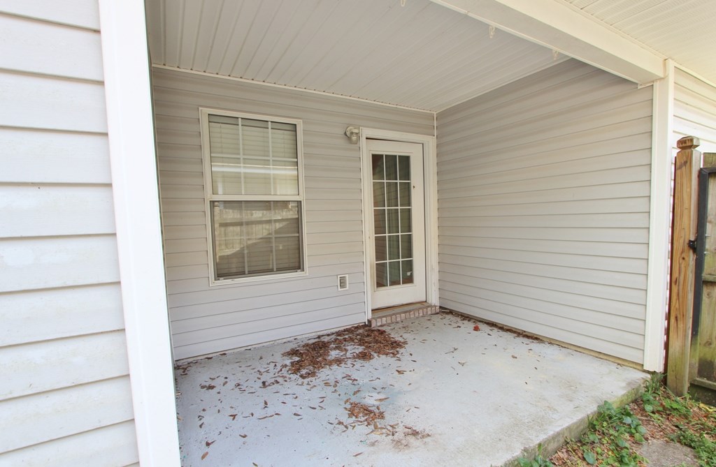 4185 Ridge Haven Road Tallahassee, FL 32305 - Photo 3 of 25