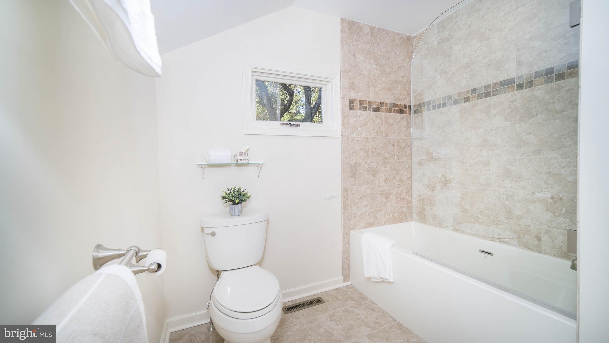 339 High Ridge Road Chadds Ford, PA 19317 - Photo 20 of 28 Full Bath on Main Level with Jet Air Soaking Tub