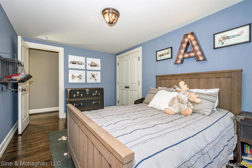 1040 Devonshire Road Grosse Pointe Park, MI 48230 - Photo 43 of 95