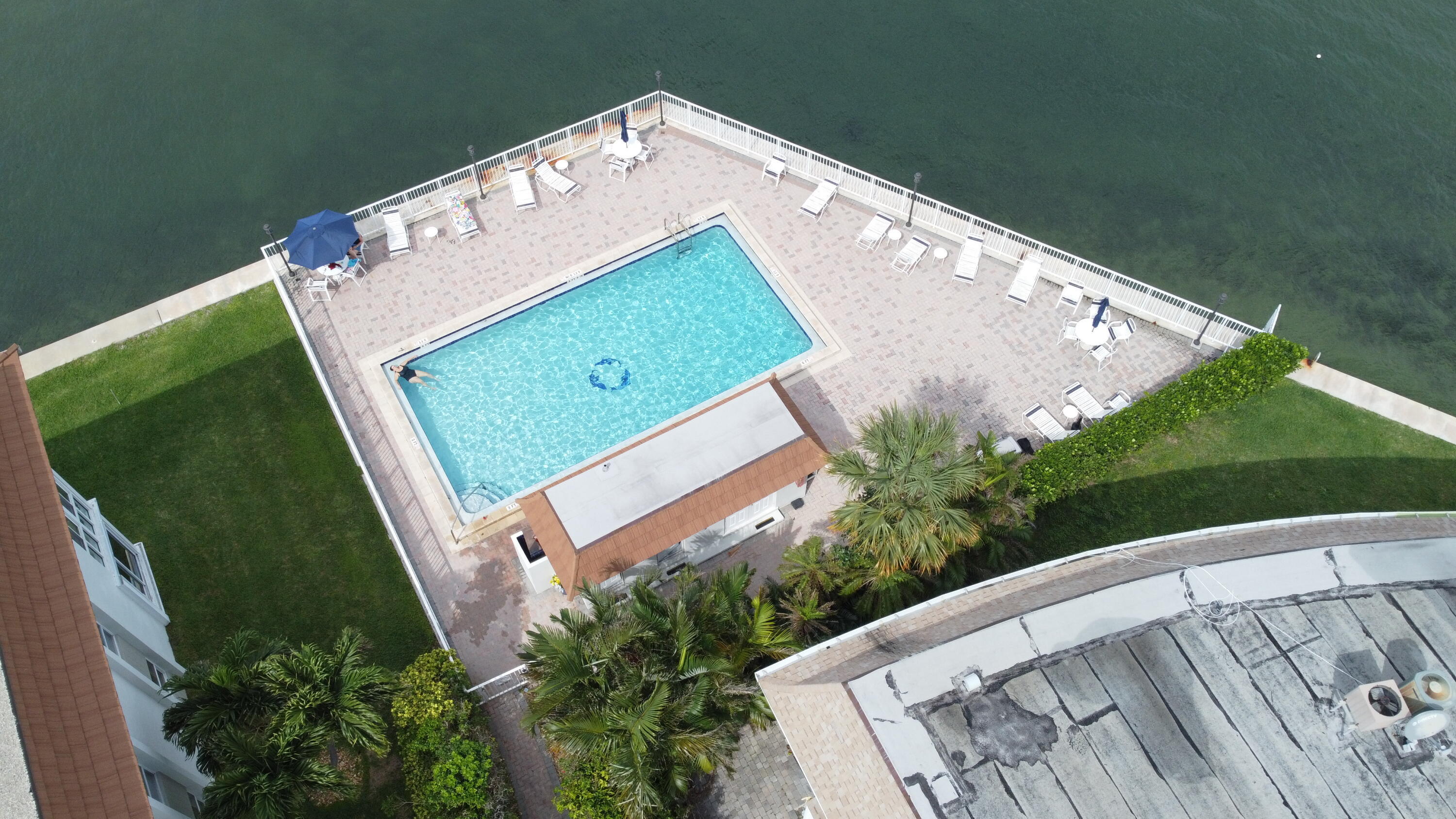 410 Wilma Circle, Unit 308 Riviera Beach, FL 33404 - Photo 14 of 27 a view of a small space in front of a house