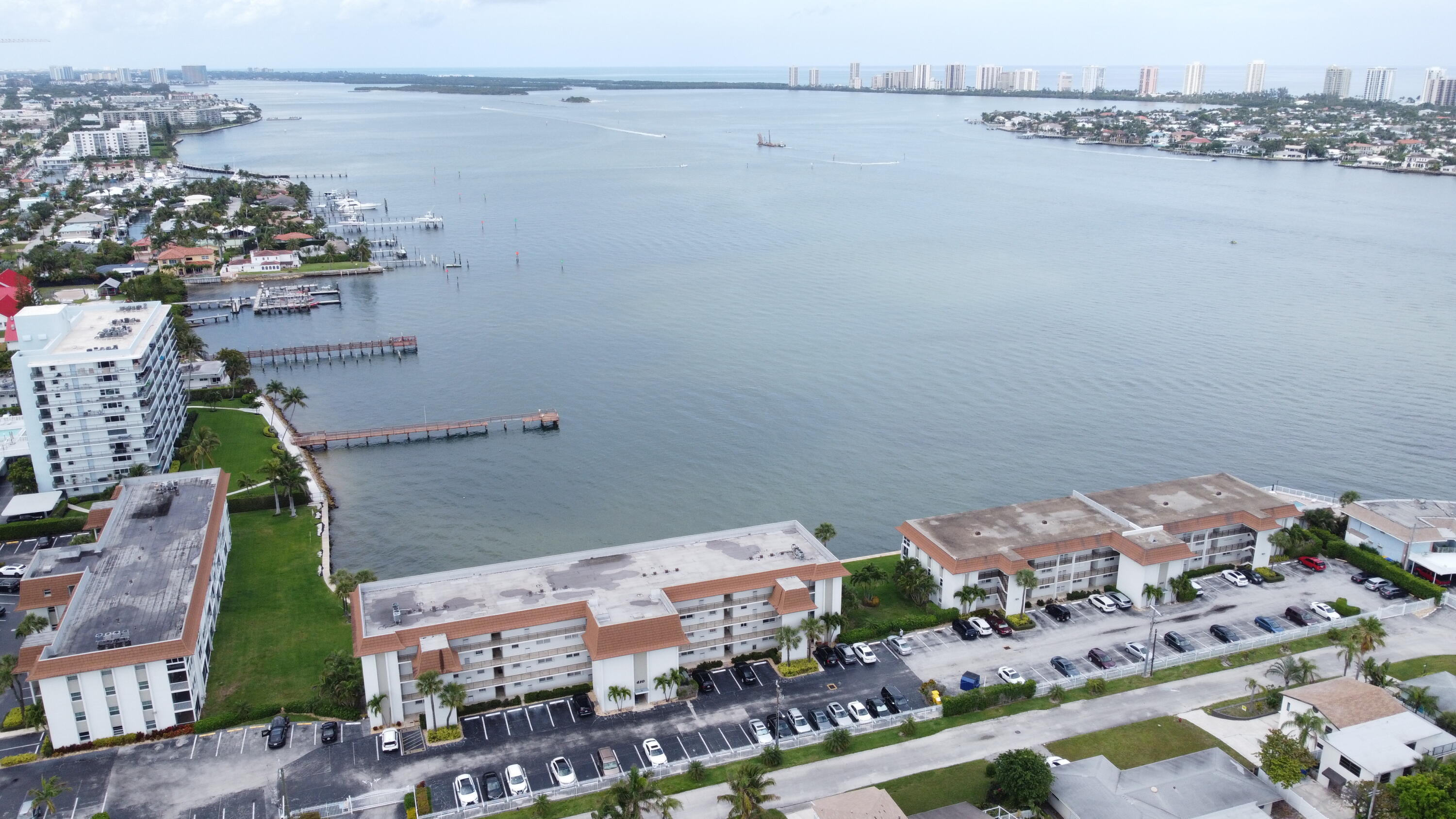 410 Wilma Circle, Unit 308 Riviera Beach, FL 33404 - Photo 15 of 27 an aerial view of a city