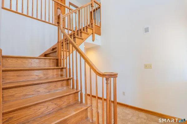 $4,000 | 9 Pleasant Street, Bethel, CT 06801