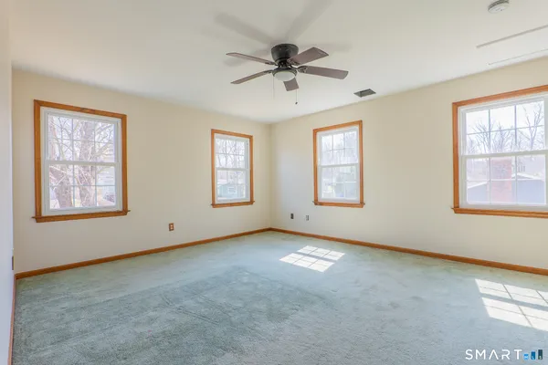 $4,000 | 9 Pleasant Street, Bethel, CT 06801