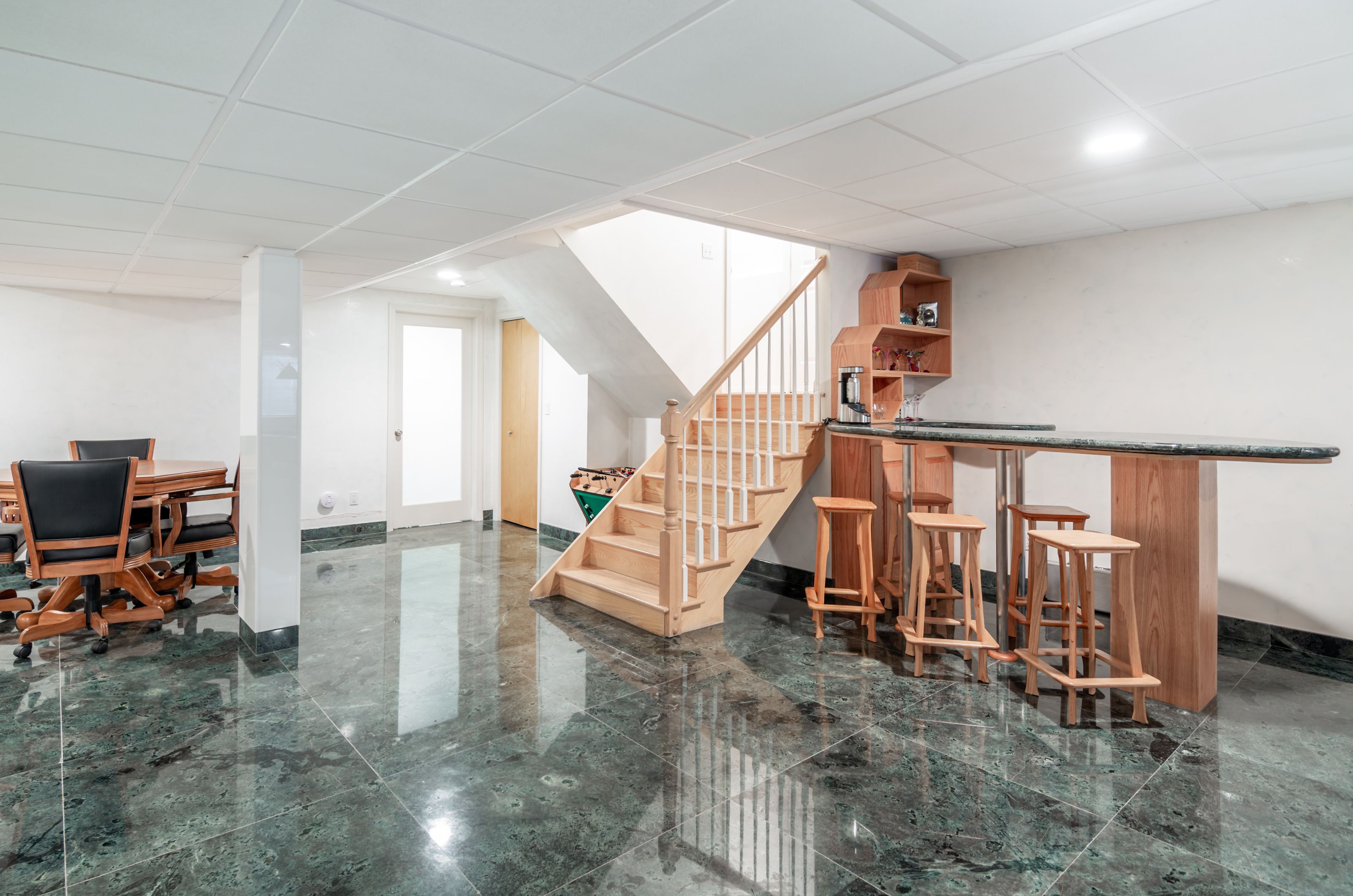 2784 Deerfield Road Sag Harbor, NY 11963 - Photo 16 of 18