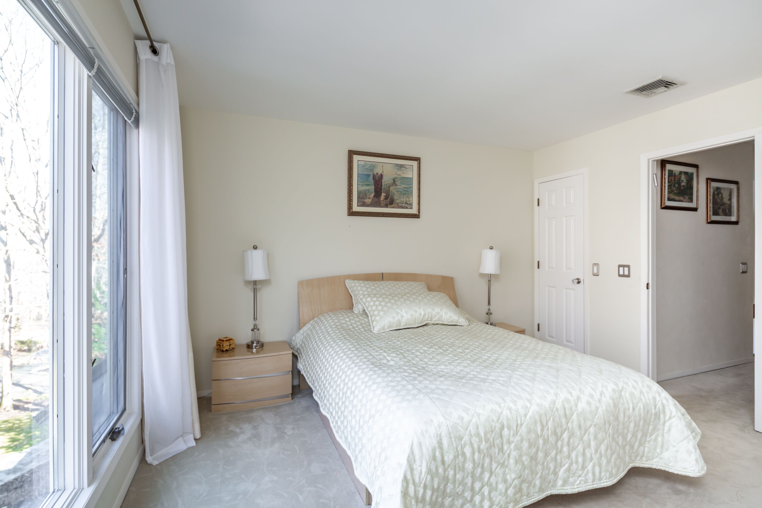 2784 Deerfield Road Sag Harbor, NY 11963 - Photo 10 of 18