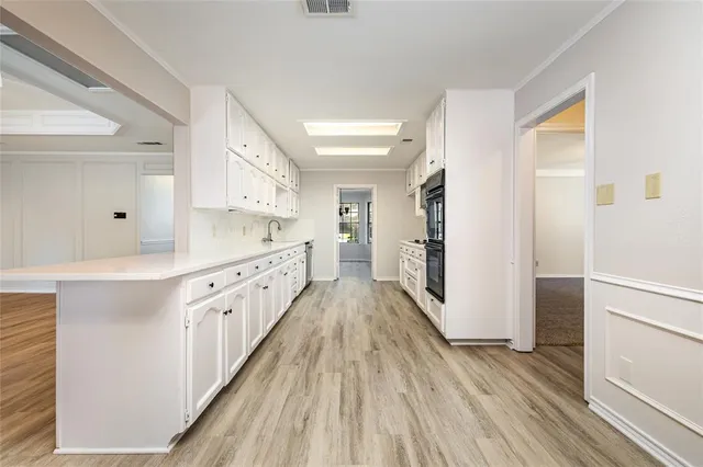 $475,000 | 7401 Windcrest Court North, North Richland Hills, TX 76182