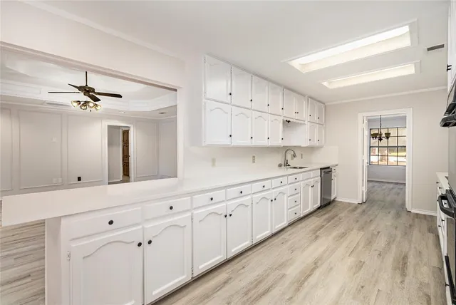 $475,000 | 7401 Windcrest Court North, North Richland Hills, TX 76182