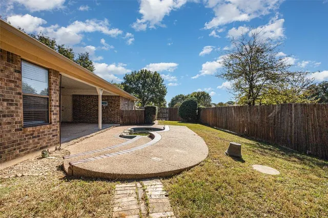 $475,000 | 7401 Windcrest Court North, North Richland Hills, TX 76182