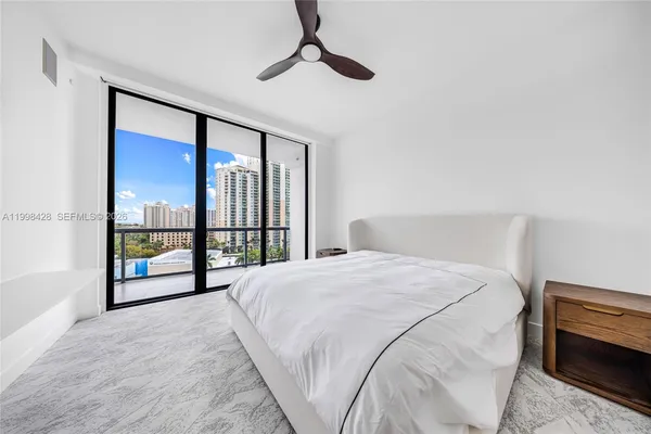$1,699,000 | 3300 Northeast 188th Street, Unit 812, Aventura, FL 33180