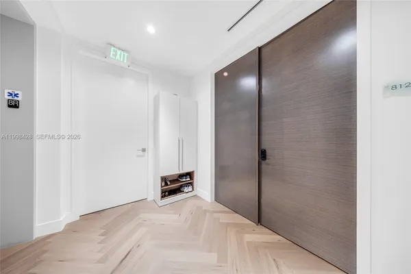 $1,699,000 | 3300 Northeast 188th Street, Unit 812, Aventura, FL 33180